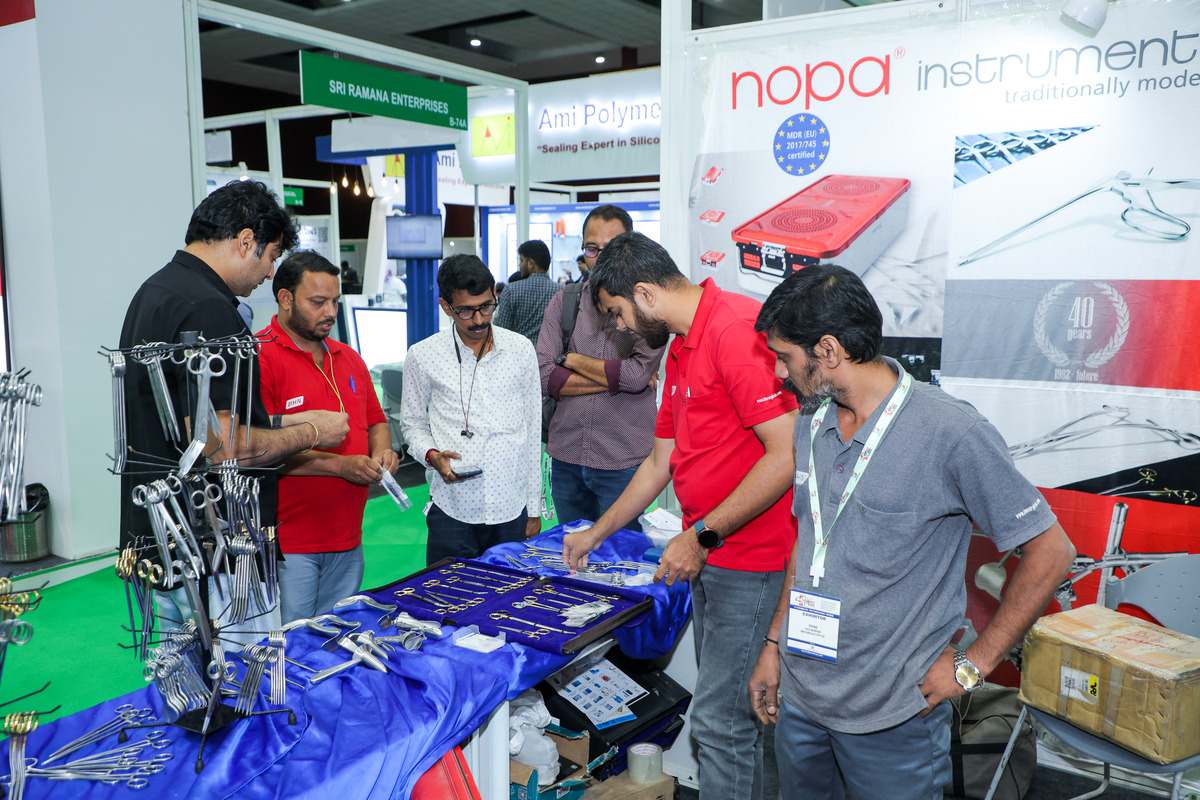 india-med-expo-100